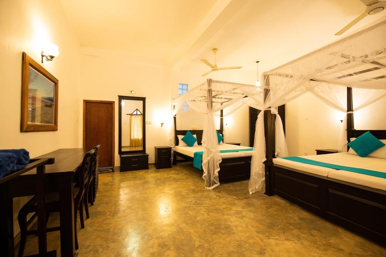 International Beach Hotel & Restaurant Hikkaduwa Exterior foto